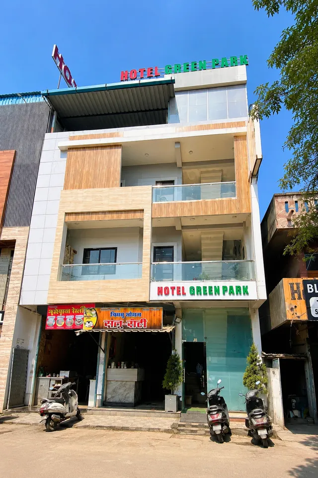 Hotel Green Park Rajiv Gandhi Circle, Rajiv Gandhi Circle, Indore