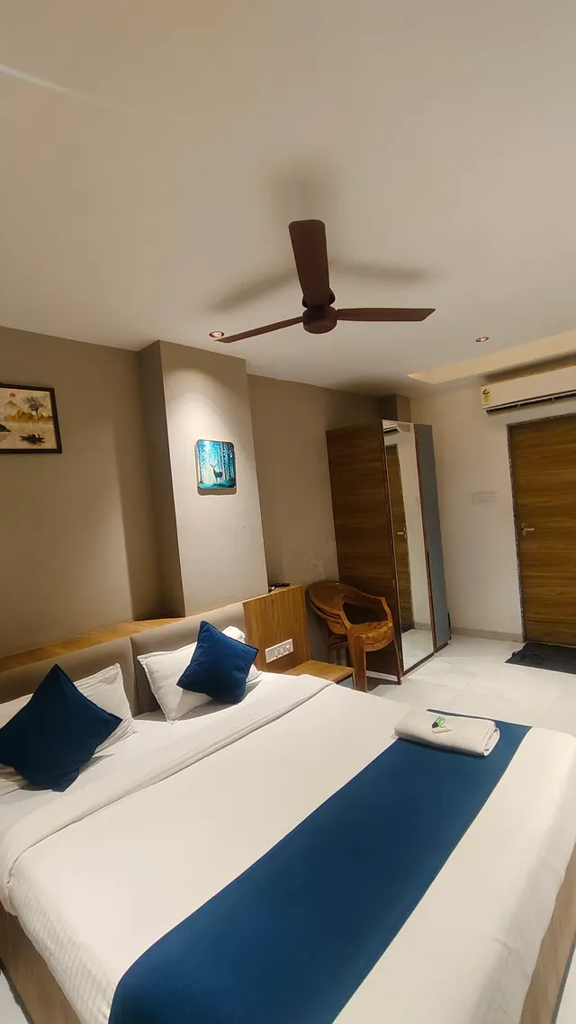 JMB Hotel Height Airport Road, Indore — photo 6