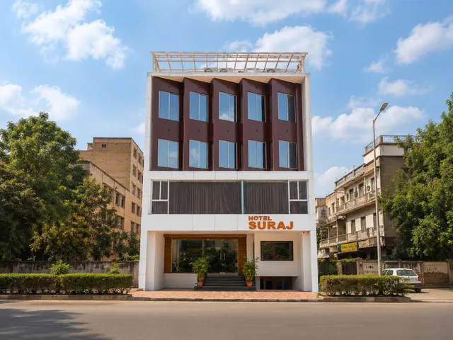 Hotel Suraj Gangwal Bus Stand, Gangwal Bus Stand, Indore
