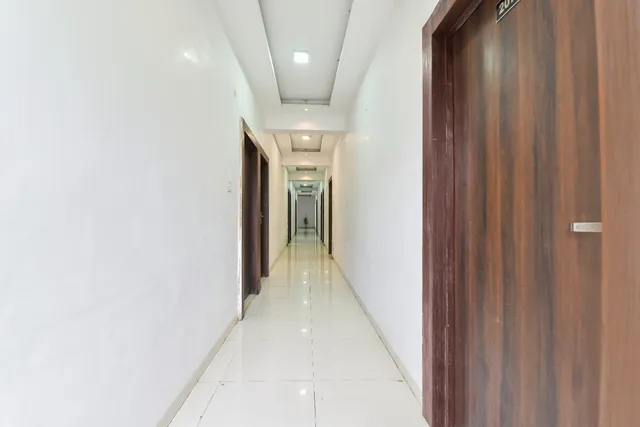 Hotel Dev's Inn Scheme No.114 Vijay Nagar, Indore — photo 6