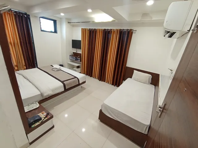 Hotel Orange Lily Vijay Nagar, Indore — photo 3