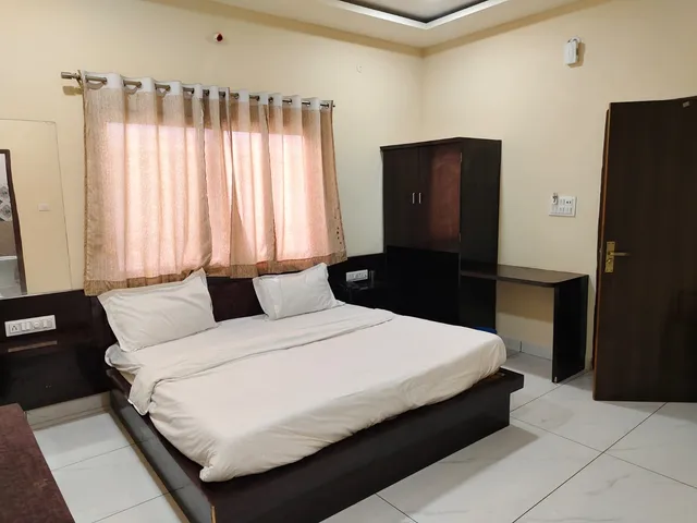 Hotel Madhuban Airport Road, Indore — photo 6