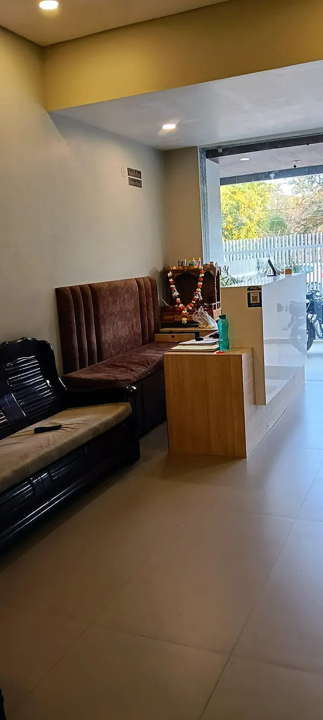 Hotel Dolphin Rajendra Nagar, Indore — photo 4