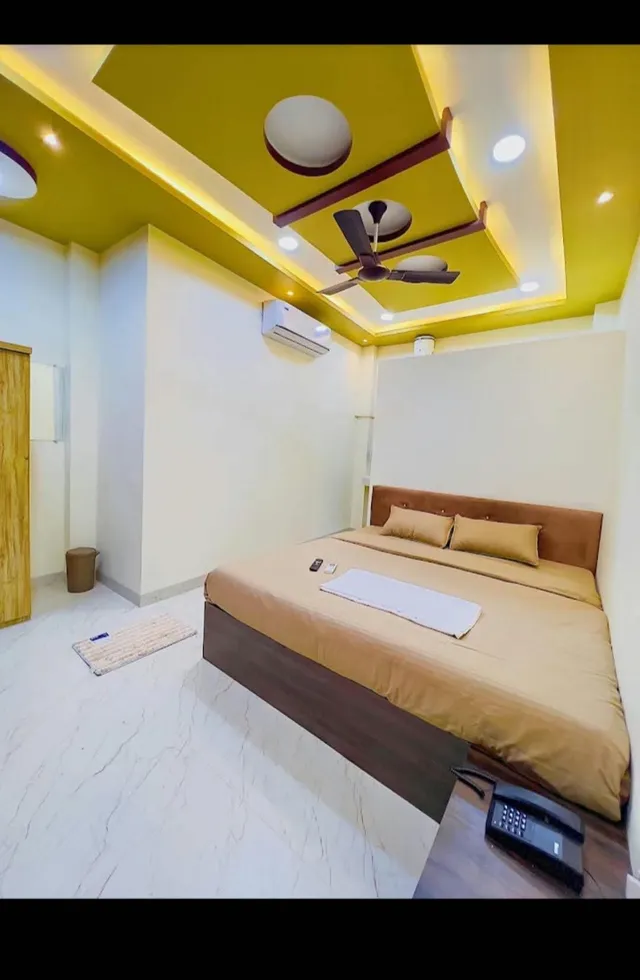 Hotel Relax Inn Marimata Square, Indore — photo 6