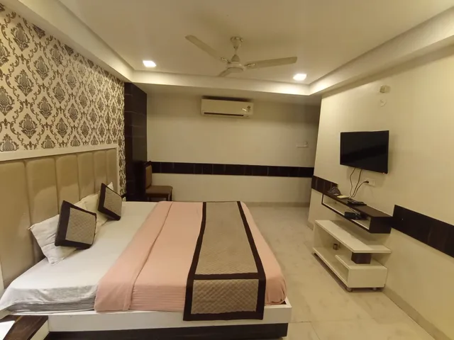 Hotel Orange Lily Vijay Nagar, Indore — photo 6