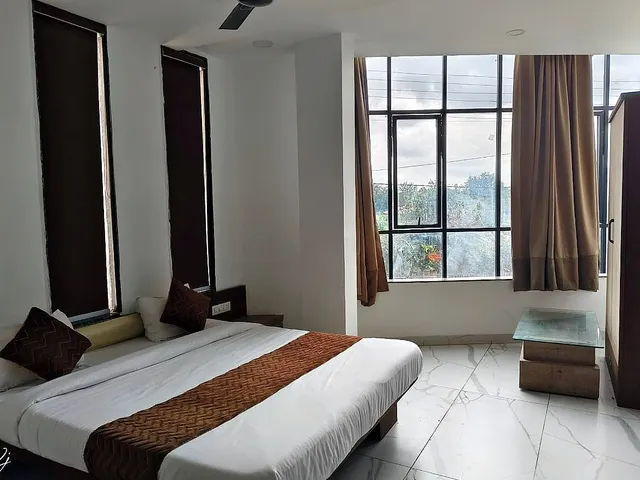 Hotel Shreedha Palace Prajapat Nagar, Indore — photo 4