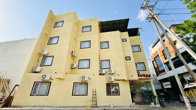 Hotel Shree Inn Bombay Hospital, Indore — photo 2