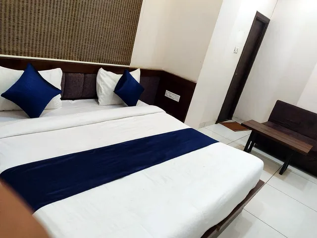 Hotel Coral Mahalakshmi Nagar, Indore — photo 3